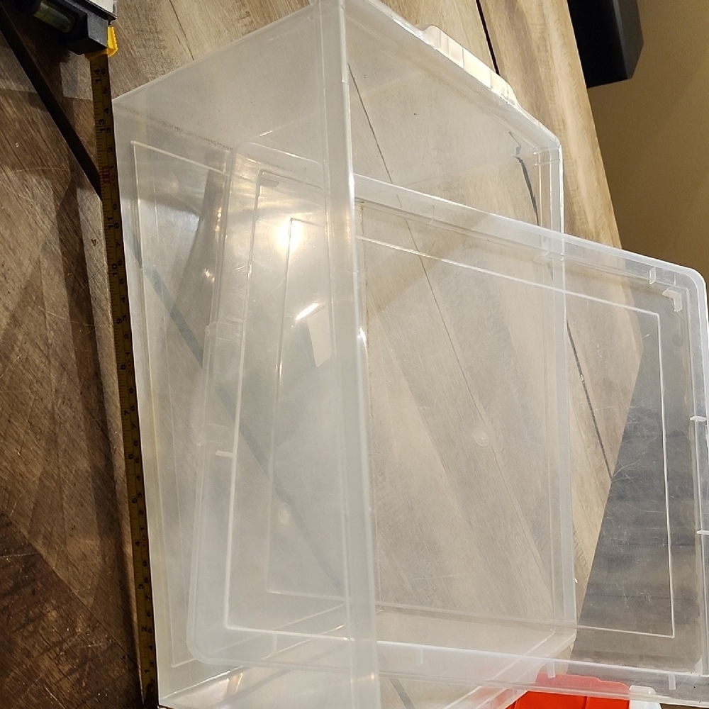 $ 20 for 3 -Transparent Storage Containers with lids $20 for 3 😁